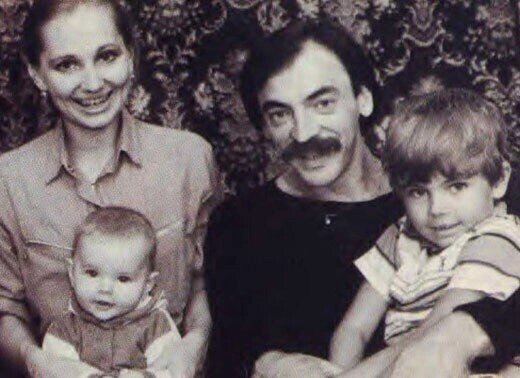 «Демографическая задача» на стороне: как Сергей Боярский 26 лет скрывал две семьи и шестеро детей