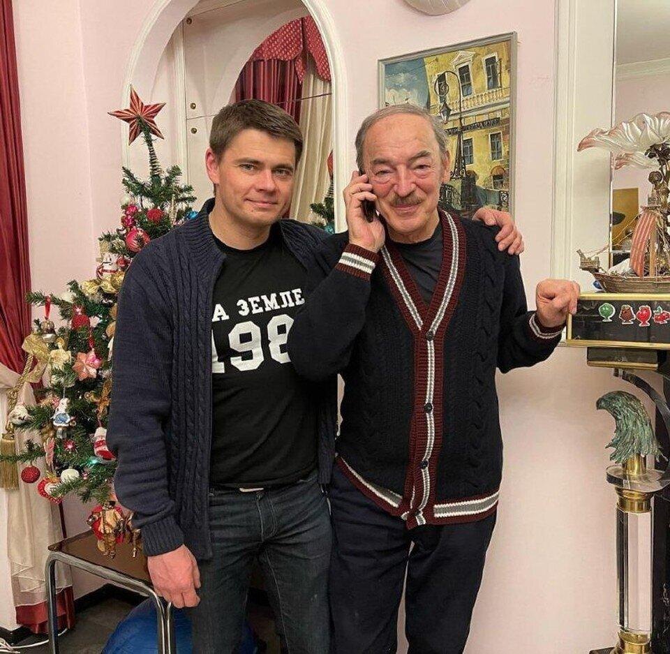 «Демографическая задача» на стороне: как Сергей Боярский 26 лет скрывал две семьи и шестеро детей