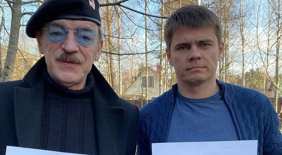 «Демографическая задача» на стороне: как Сергей Боярский 26 лет скрывал две семьи и шестеро детей