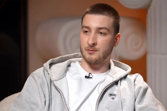 Егор Ермак — старший сын Евгения Плющенко.