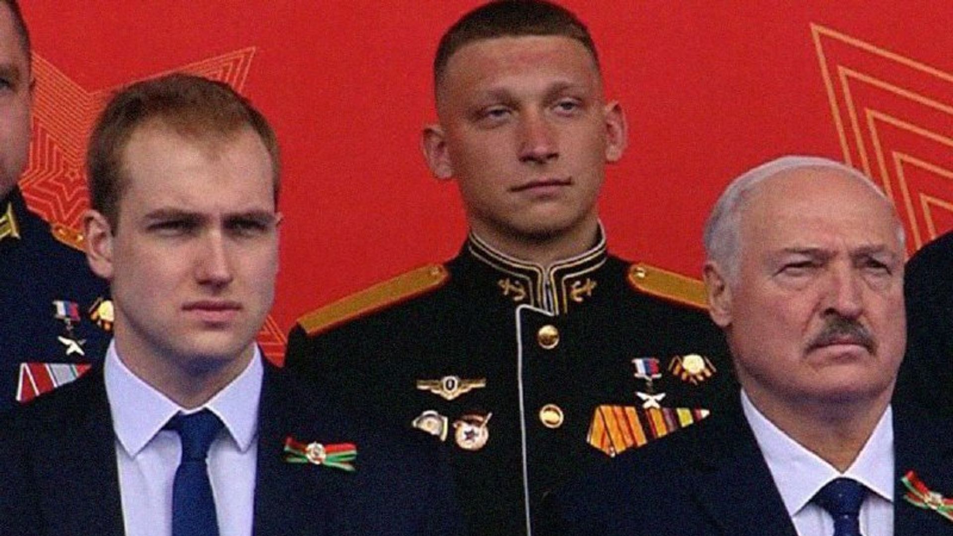 Всего 21, а уже «папина лысина»: почему поклонницы не узнали Николая Лукашенко