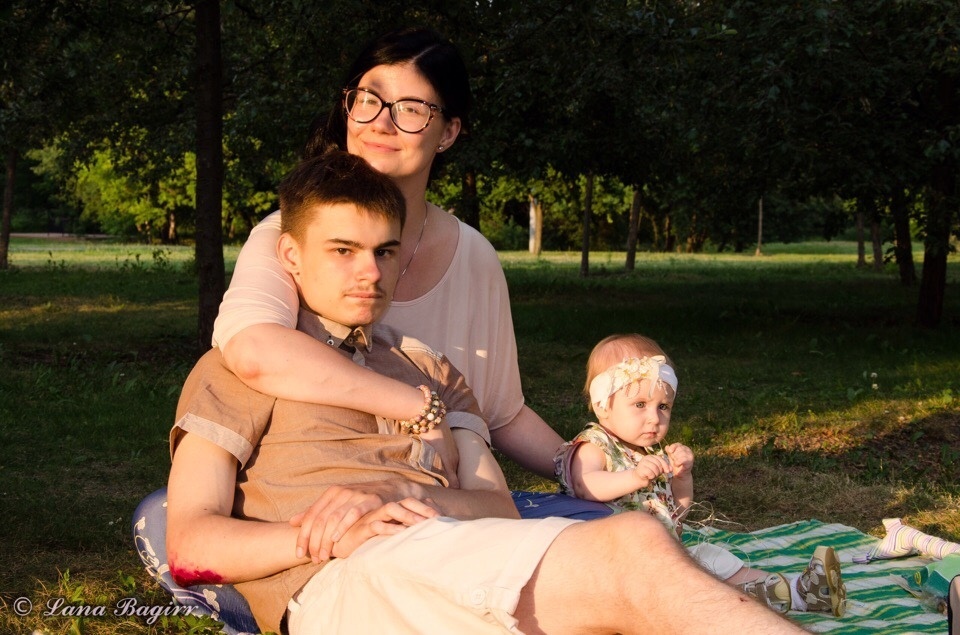 Илья, сын Максима Щёголева: как любовь и поддержка помогли особенному ребёнку найти себя