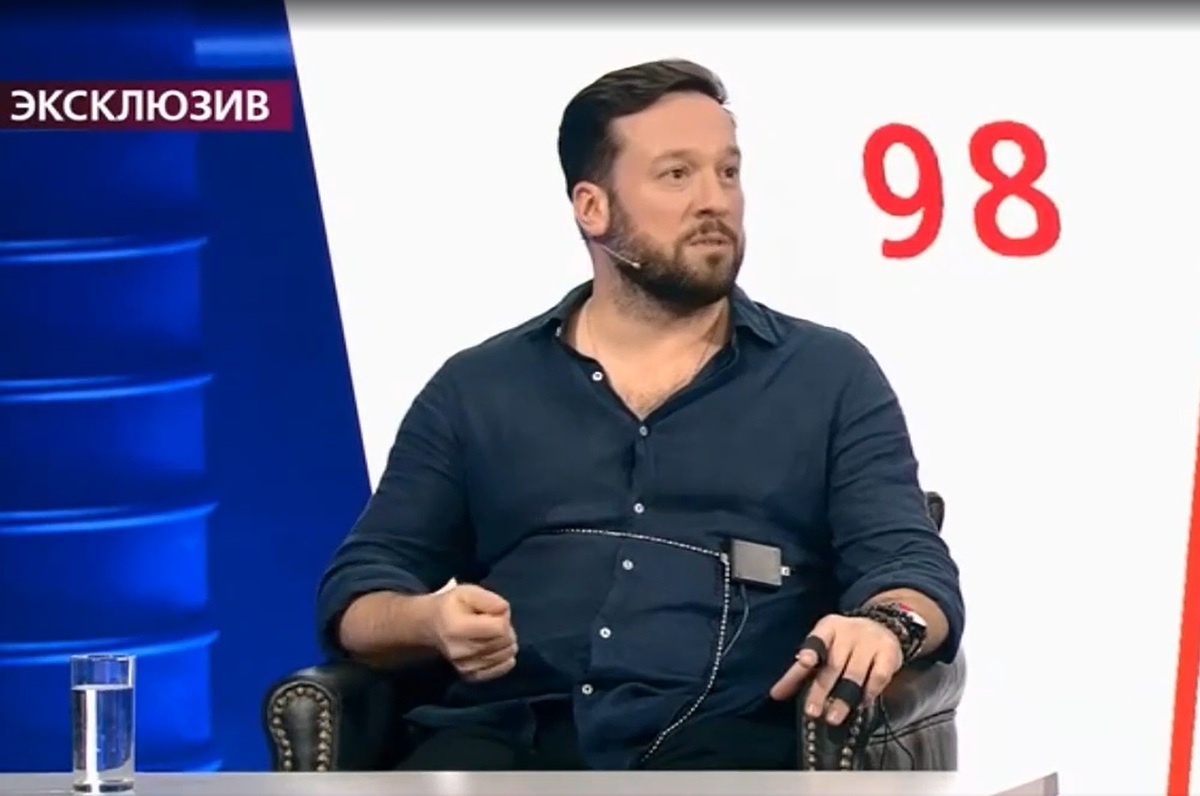 Дмитрий Мазуров