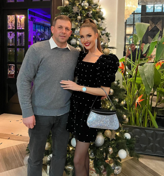 Анна Бузова и Константин: как они узнали, что у них будет дочка