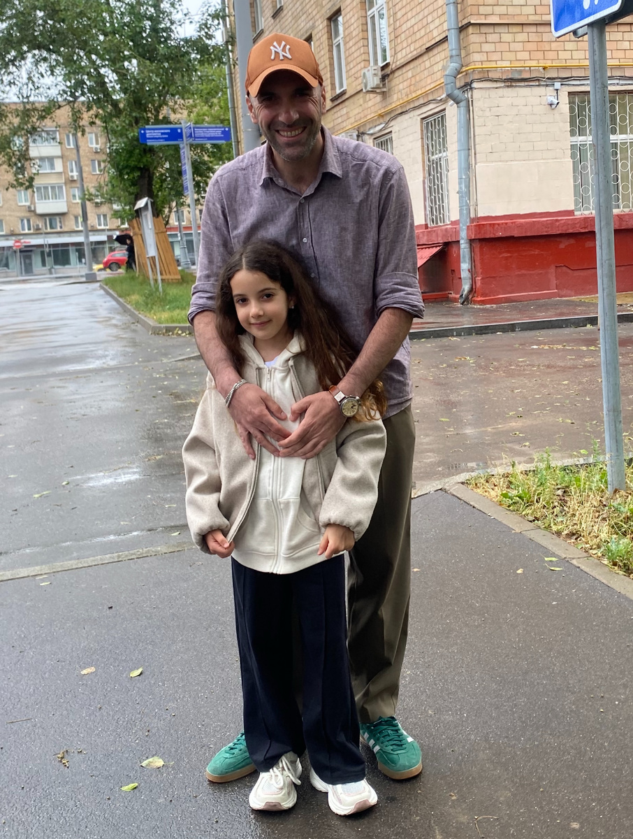 Разные страны и общая харизма: как живут дочь и сын Евгения Папунаишвили