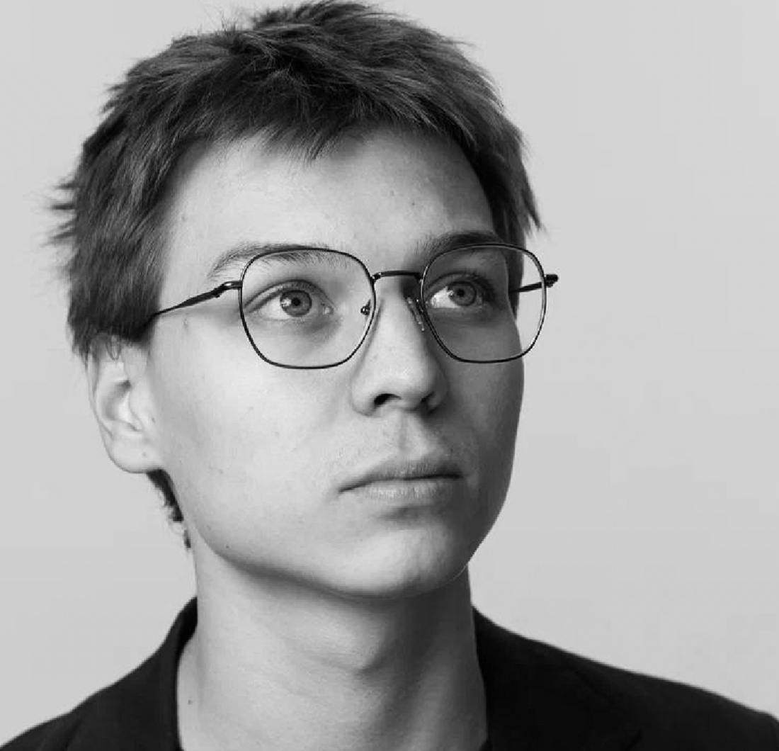 Внуки Вячеслава Тихонова 20 лет спустя: как близнецы унаследовали характер деда и нашли свой путь