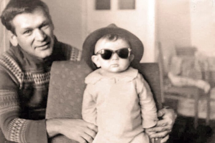 Сын актера Петра Вельяминова: как мальчик, переживший разводы родителей, выбрал свой путь в жизни