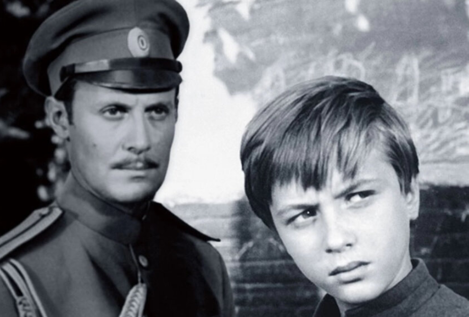 Кадр из фильма «Адъютант его превосходительства» с участием Александра Милокостого