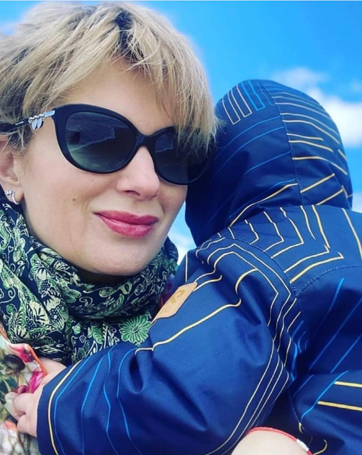 Пятеро детей и одна большая тайна: как растет младший сын Марии Порошиной