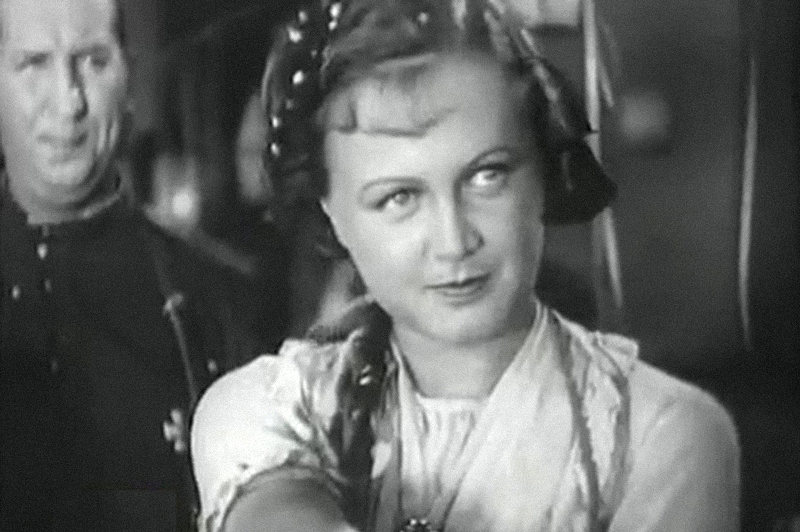 Кадр из киноленты «Последняя ночь» с участием Татьяны Окуневской, 1936 год