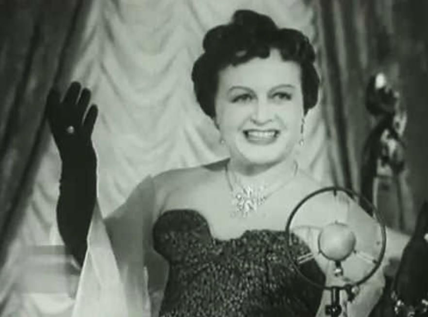 Татьяна Окуневская в киноленте «Ночной патруль», 1957 год