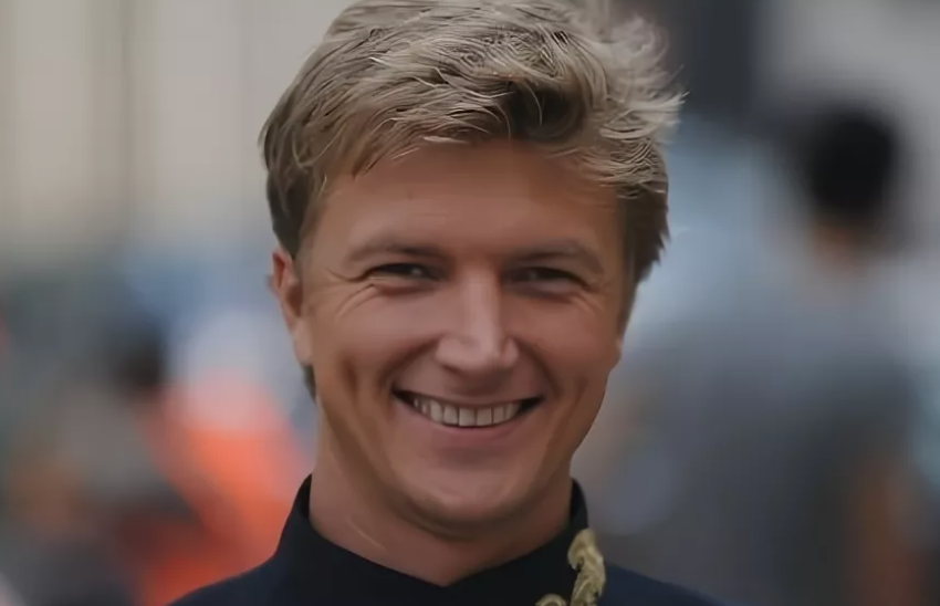 Один брак, четверо детей и отказ от шоу ради семьи: жизненные правила актера Сергея Мухина