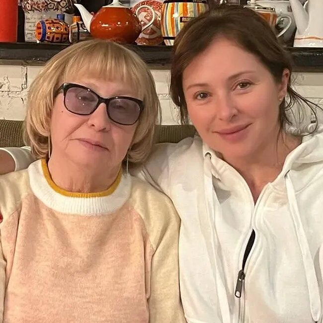 Полина Банщикова и Анна Банщикова