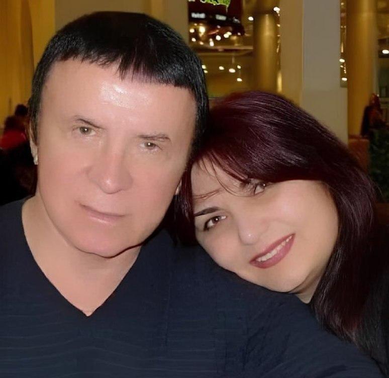 Анатолий Кашпировский со своей супругой Гулизар