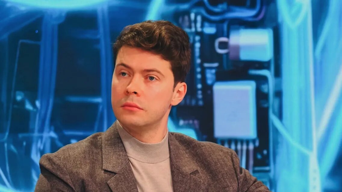 Съёмки в «Ералаше», семь языков и жизнь вне публичности: как сложилась судьба сына Дмитрия Медведева