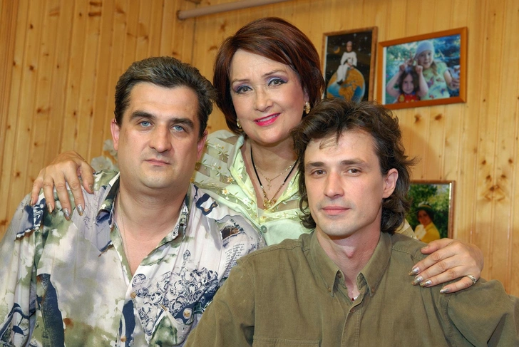 Союз вопреки пересудам: как звезда «Тихого Дона» Зинаида Кириенко прожила 44 года с мужем на 10 лет младше