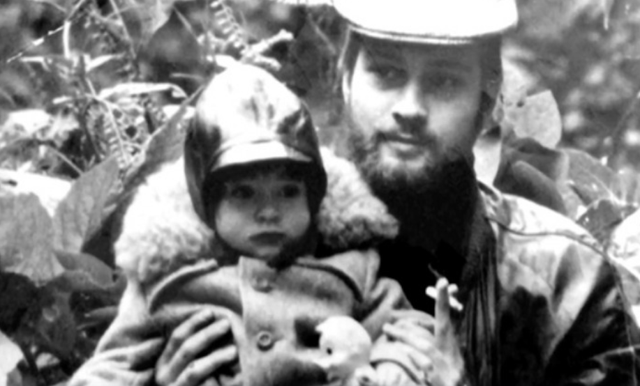 Николай Соколов-Данелия с дочерью.