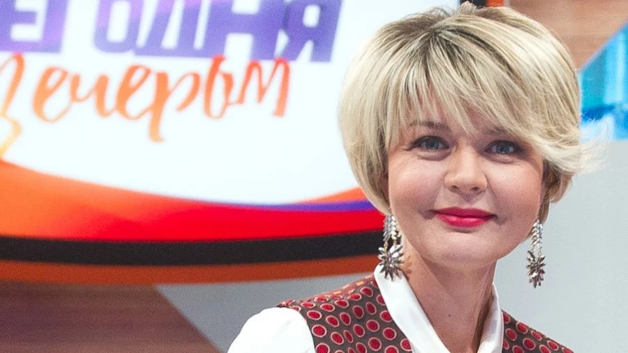 Юлия Меньшова: уход из собственной программы, четыре года врозь с мужем и дети, выбравшие сцену