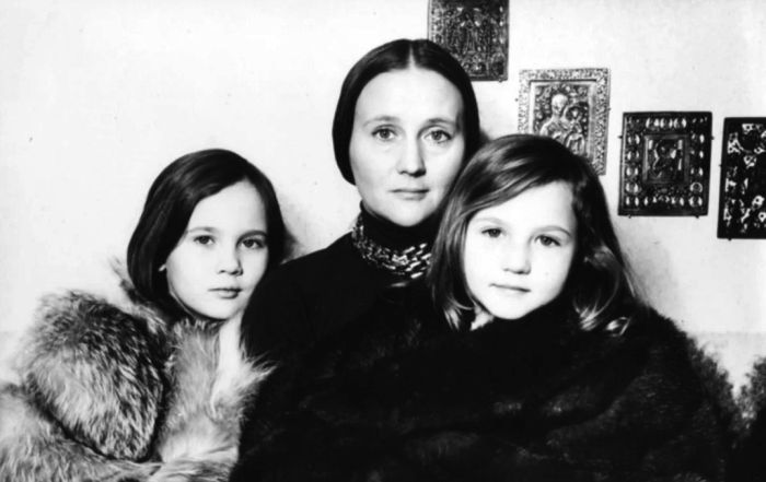 Микаэла Дроздовская погибла в 41 год — её дочерей взяли к себе подруги матери