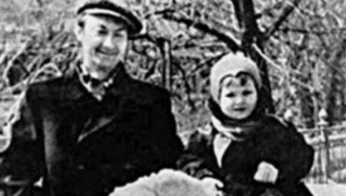 Сцена, кисть и перевод: кем стали семь дочерей знаменитых актёров