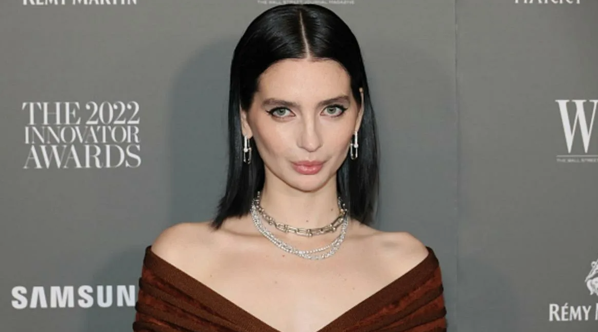 От подиума Dior до живописи: кем стали 11 дочерей кинозвёзд