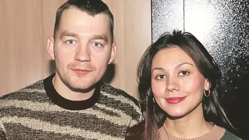 Пока муж снимался 300 дней в году, она спроектировала дом: десять избранниц известных актеров
