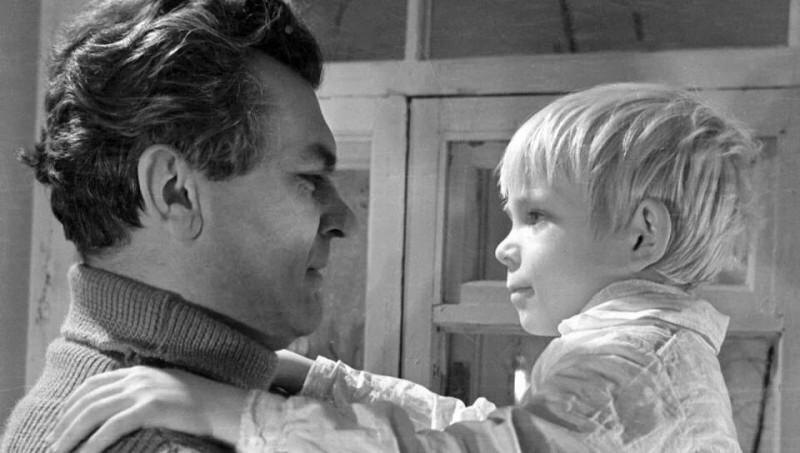 Кадр из фильма «Серёжа» (1960).