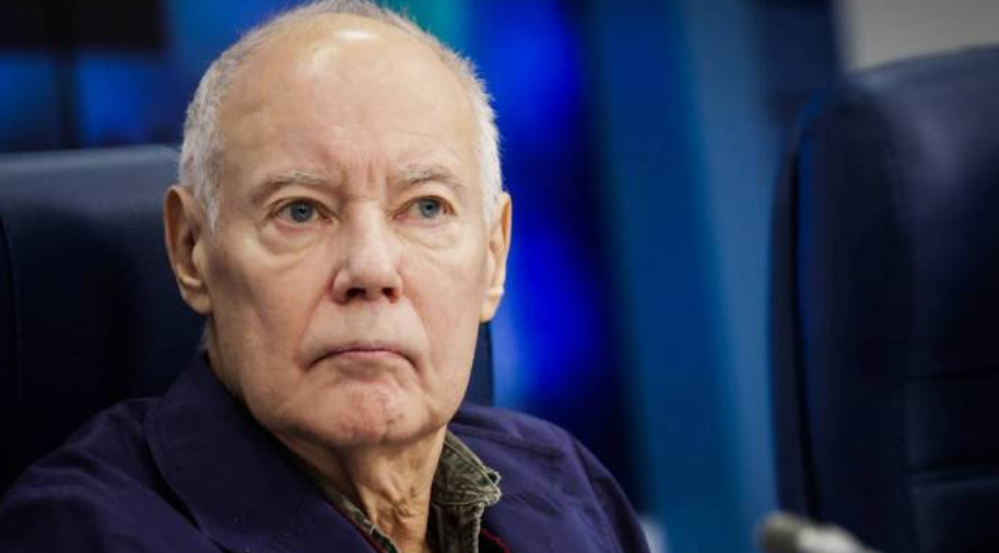 В 75 лет Владимир Конкин получил звание Народного артиста — а оба сына с ним не общаются
